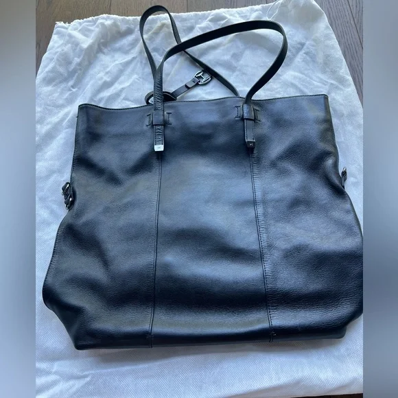 Halston genuine leather shoulder tote bag - Picture 3 of 7
